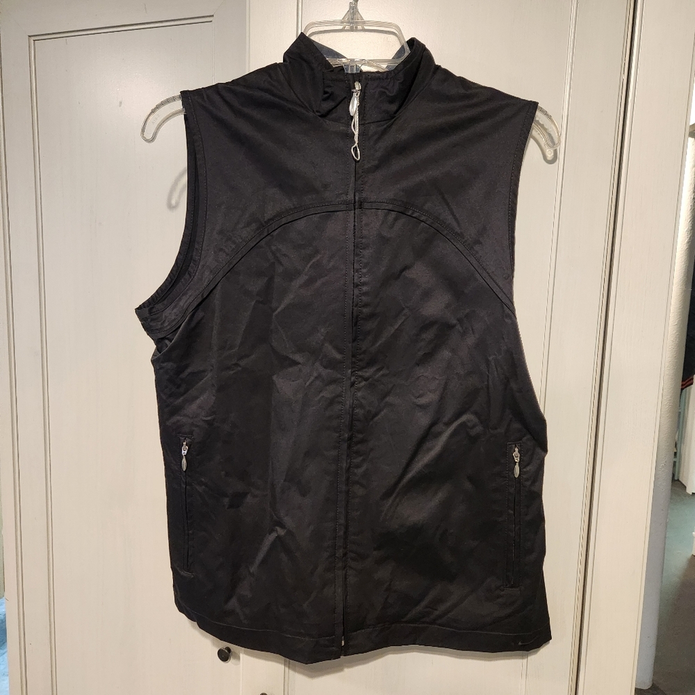 Nike Golf Medium women's therma-fit vest NWT